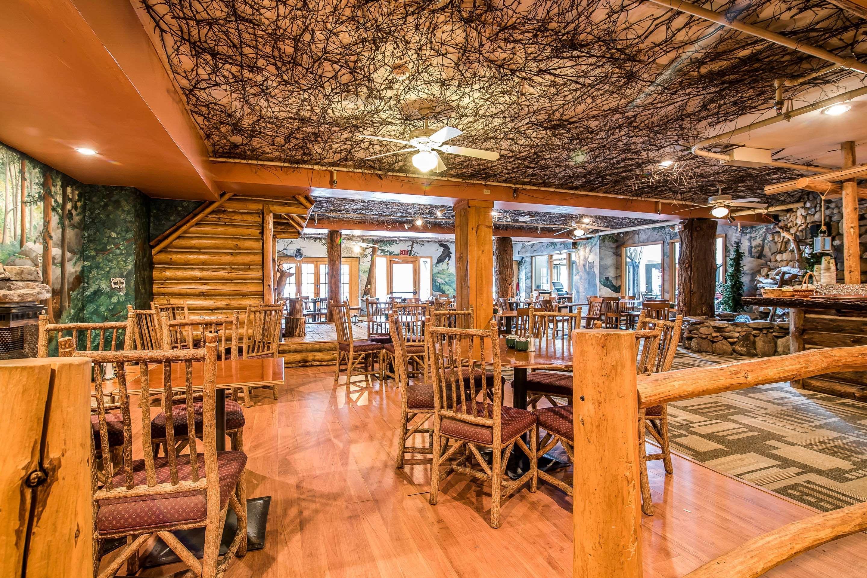 Grand Adirondack Hotel, Lake Placid, A Tribute Portfolio Hotel Exterior photo